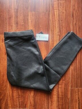 Utopia By HUE Python Pull Leggings Black NWT XL